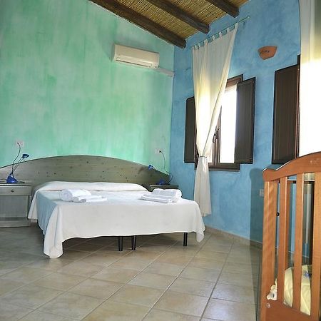Agriturismo Rubinu Galtellì Extérieur photo