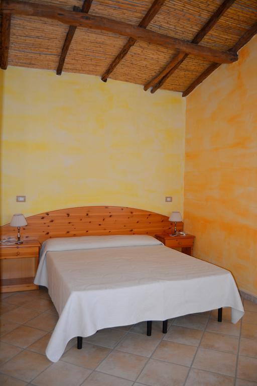 Agriturismo Rubinu Galtellì Chambre photo