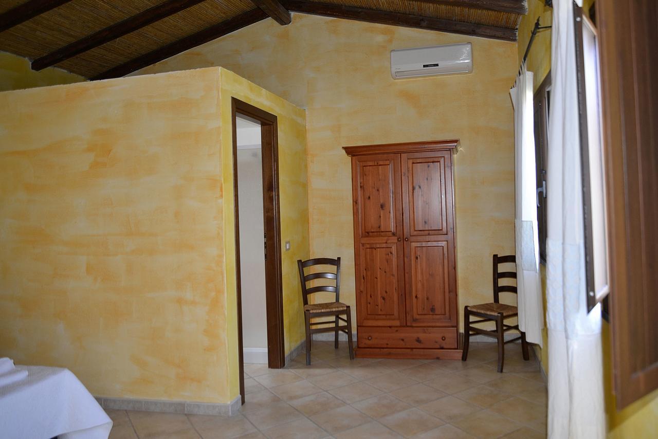 Agriturismo Rubinu Galtellì Extérieur photo