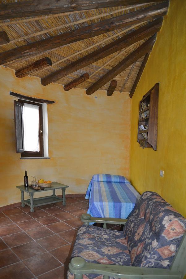 Agriturismo Rubinu Galtellì Extérieur photo