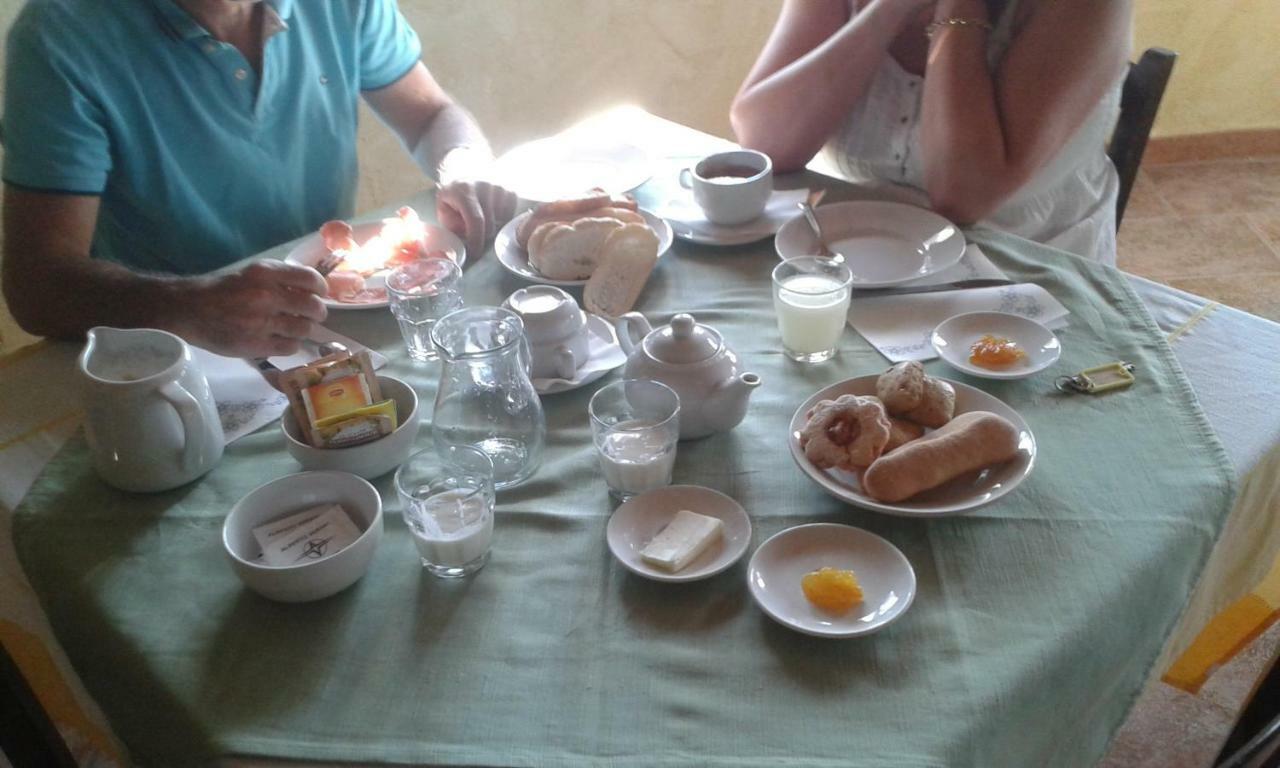 Agriturismo Rubinu Galtellì Extérieur photo