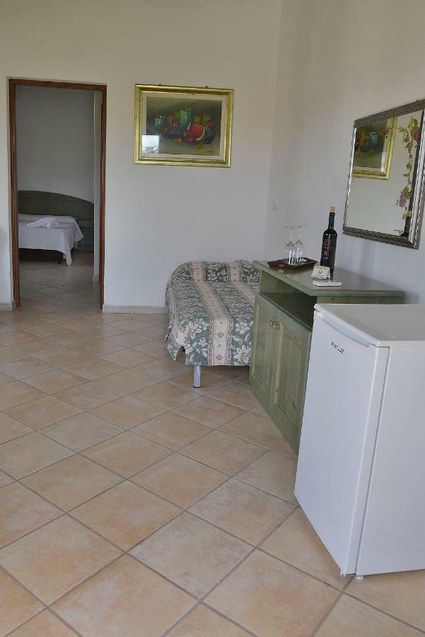 Agriturismo Rubinu Galtellì Extérieur photo