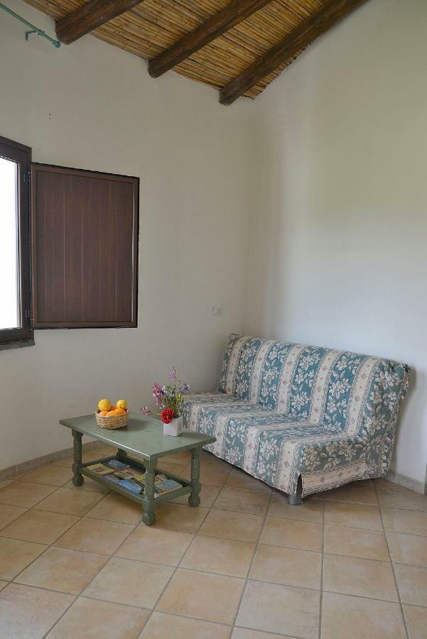 Agriturismo Rubinu Galtellì Extérieur photo